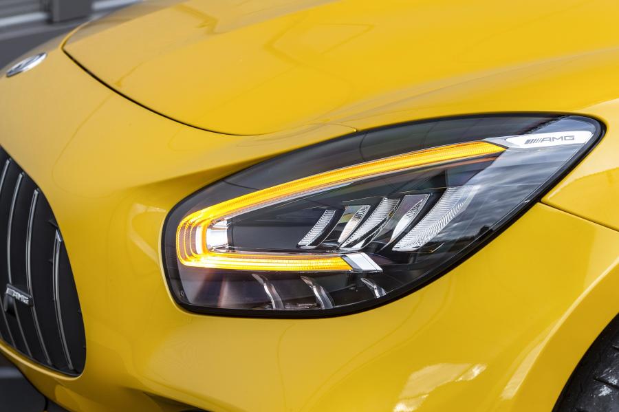 Детали экстерьера Mercedes-AMG GT S (C190) 2019 года  (WW) (фото 6 из 26)